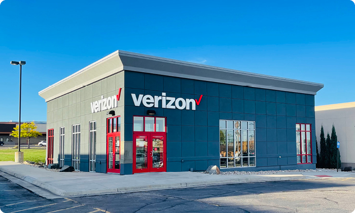 Verizon store on 2nd Street in Casper, WY
