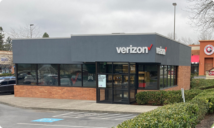 Verizon store in Milwaukie, OR