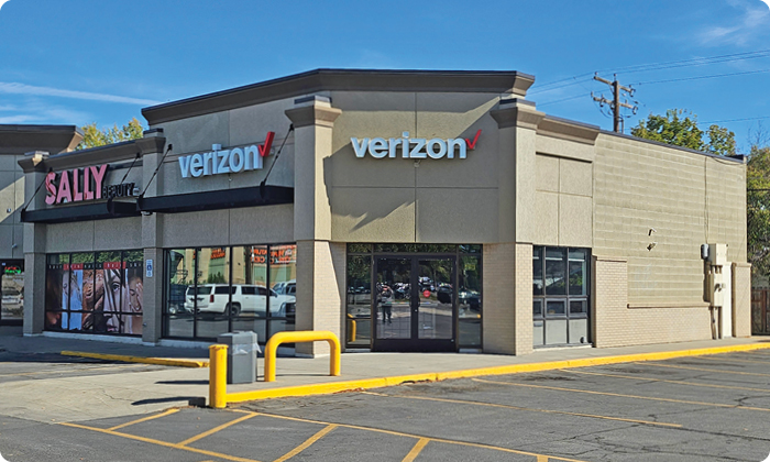 Verizon store on 24th St W in Billings, MT