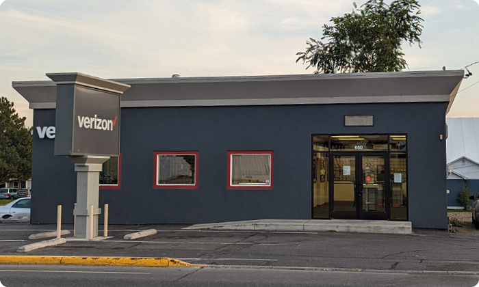 Verizon store in Omak, WA