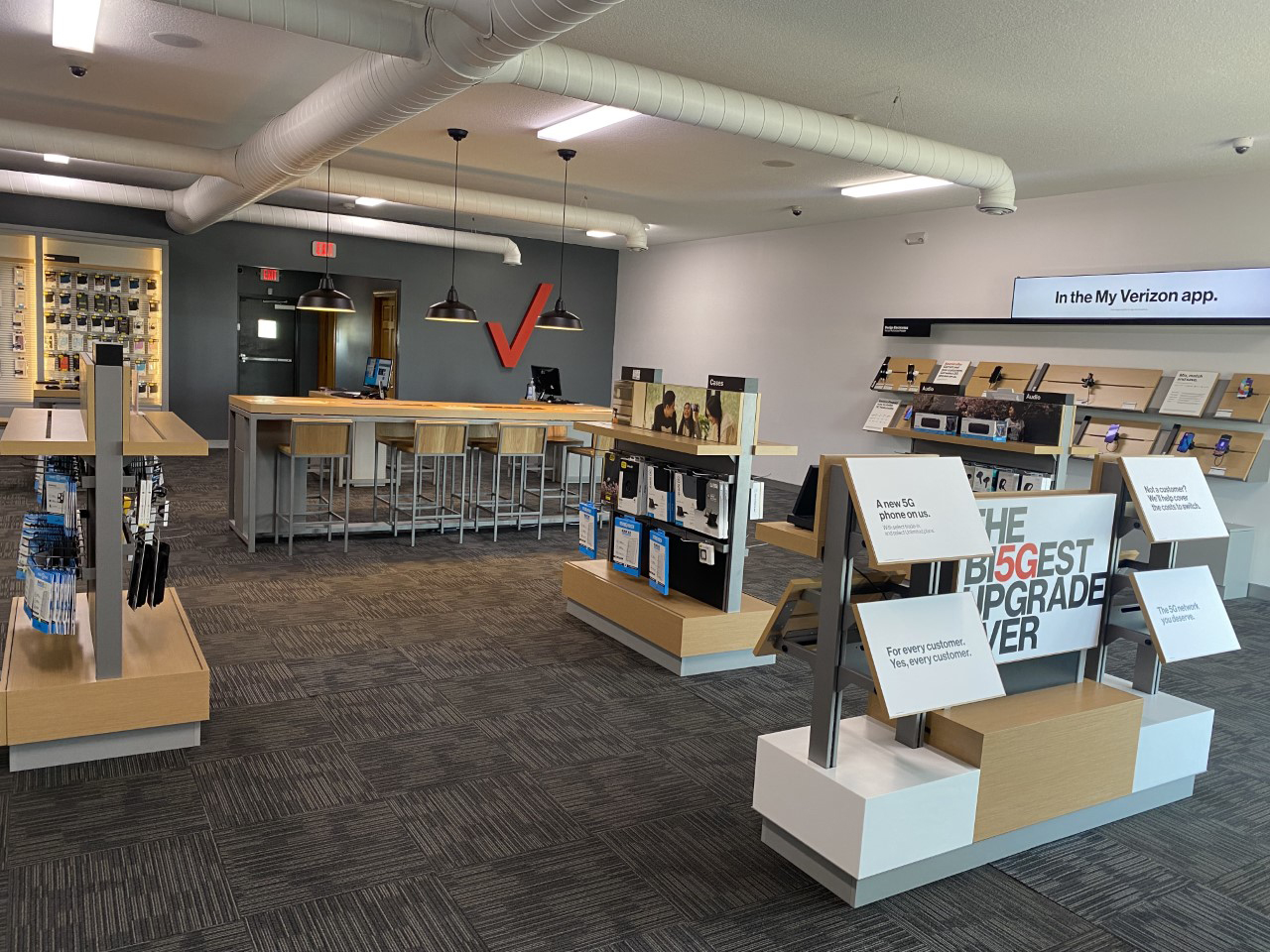 TEAM Wireless Fergus Falls MN Interior