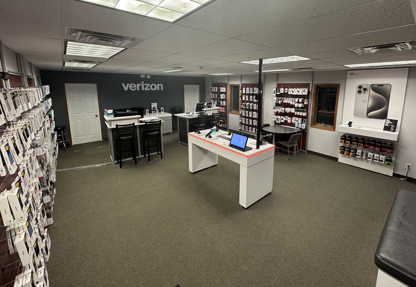 TEAM Wireless Glenwood MN Interior