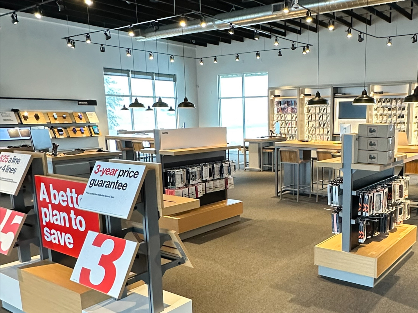 TEAM Wireless Hastings NE Interior