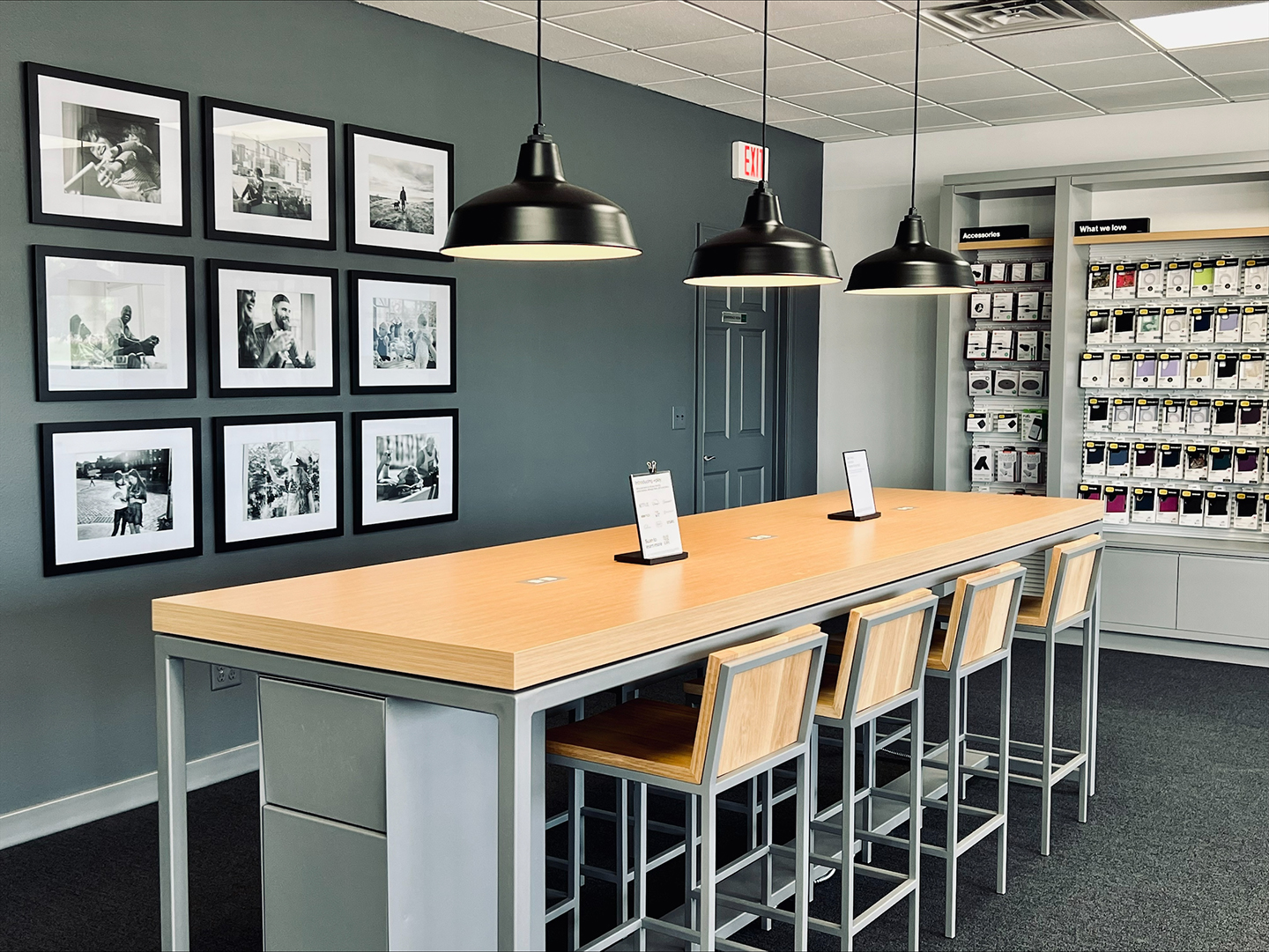 TEAM Wireless Le Mars IA Interior