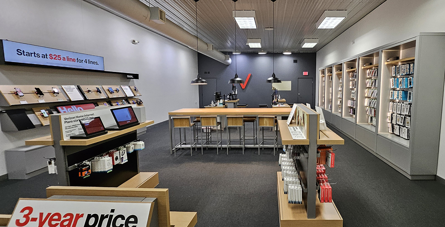 TEAM Wireless Little Falls MN Interior