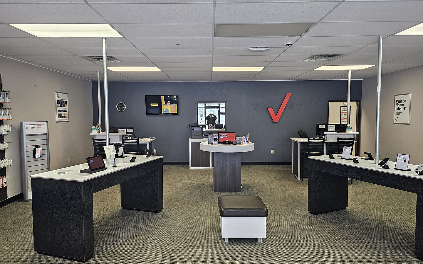 TEAM Wireless Madison SD Interior