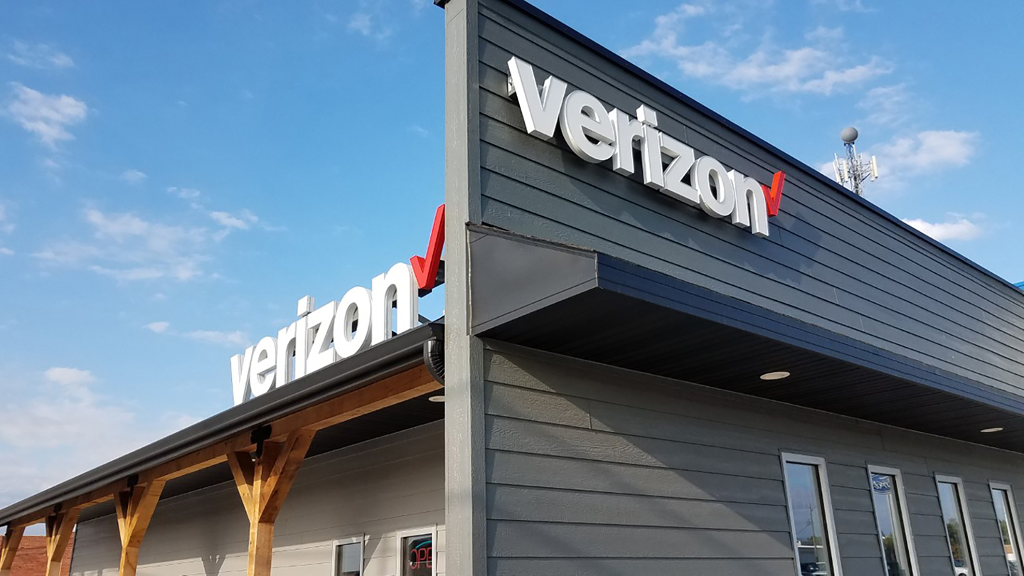 TEAM Wireless McCook NE Exterior