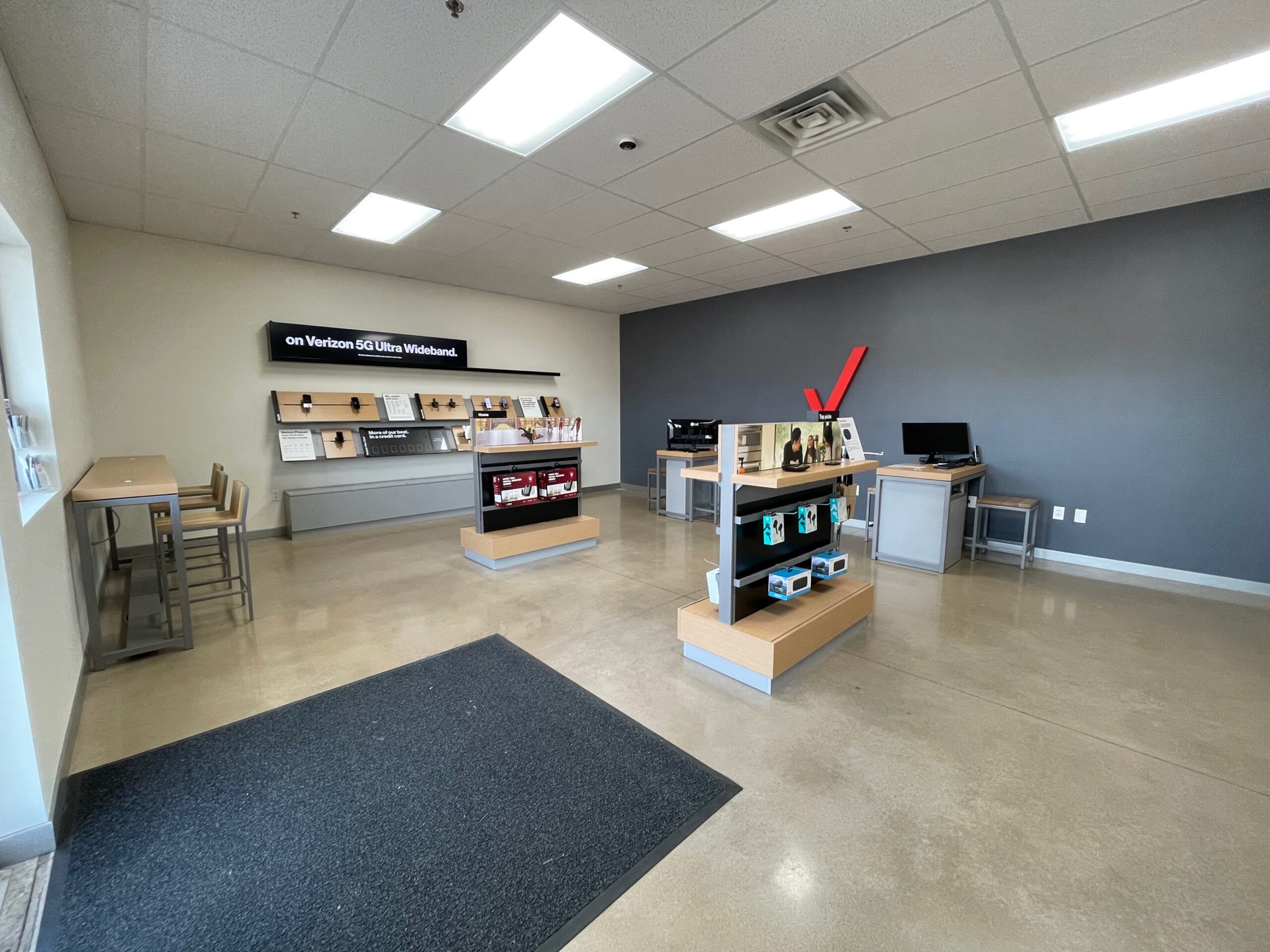 TEAM Wireless Staples MN Interior