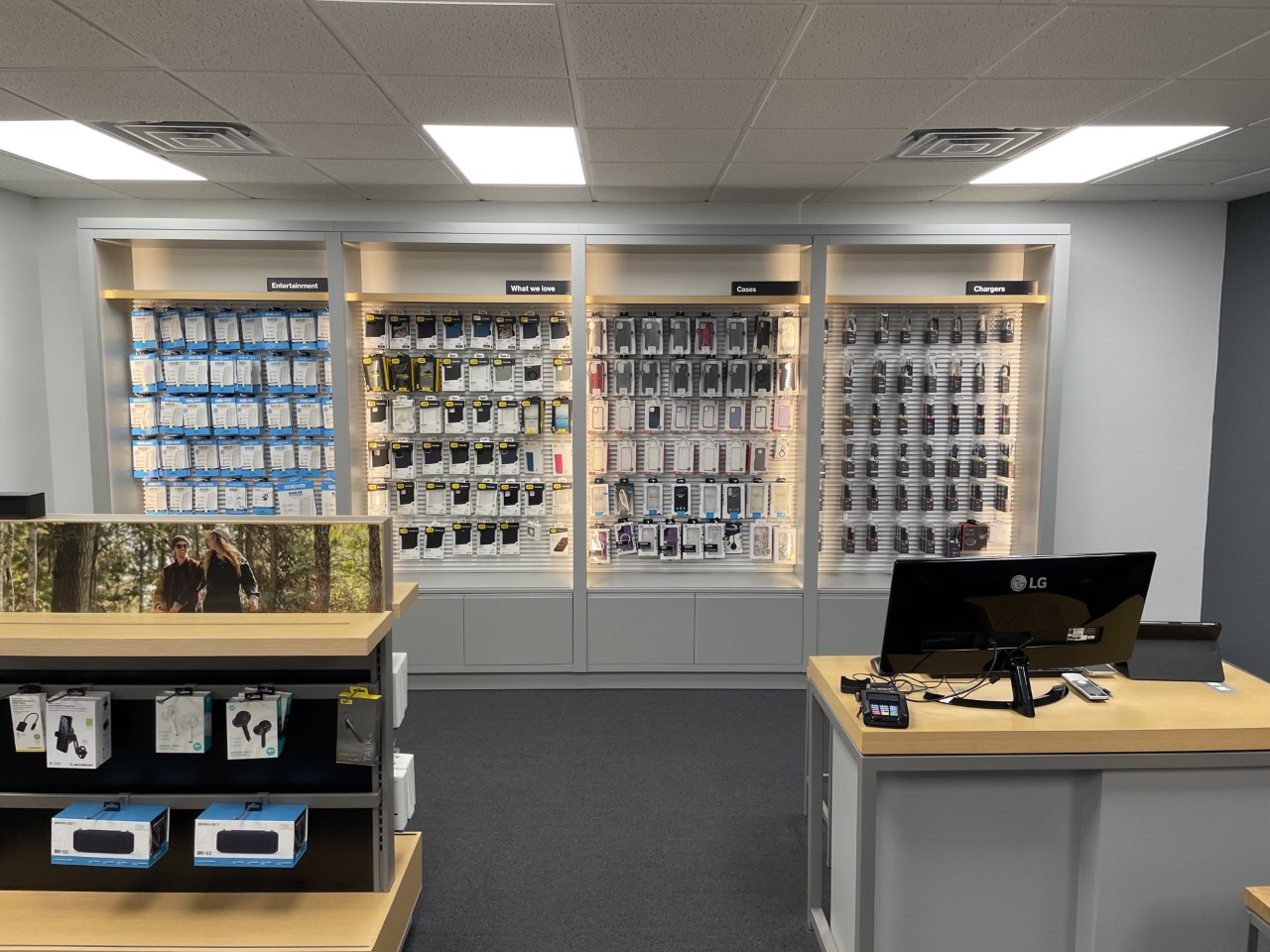 TEAM Wireless Milbank SD Interior