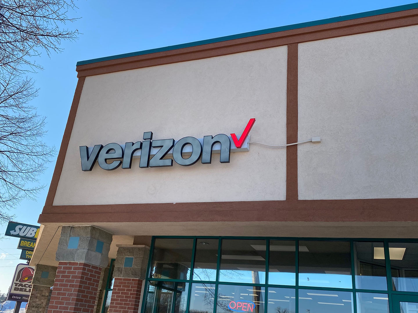 TEAM Wireless Northfield MN Exterior