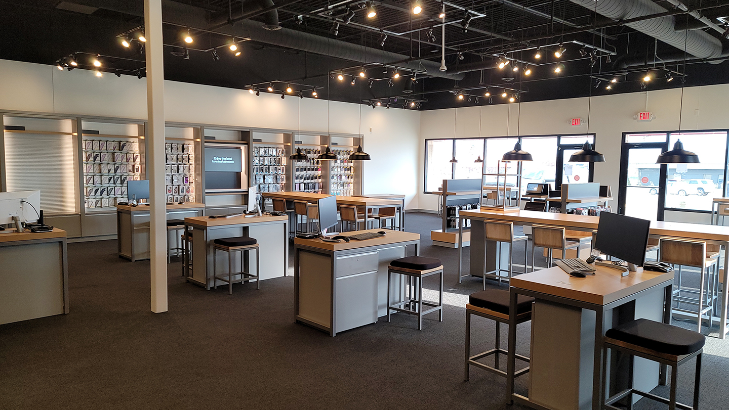 TEAM Wireless Red Wing MN Interior