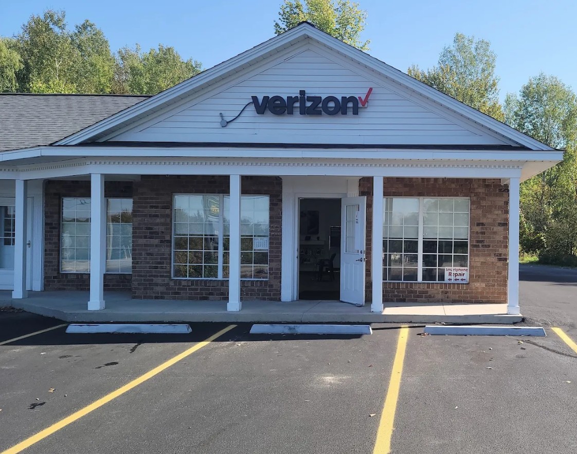 TEAM Wireless Bellaire MI Exterior