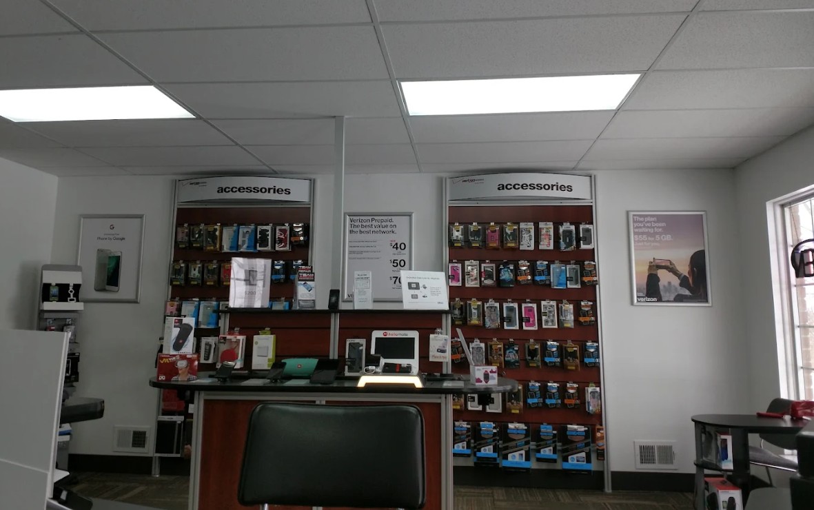 TEAM Wireless Bellaire MI Interior