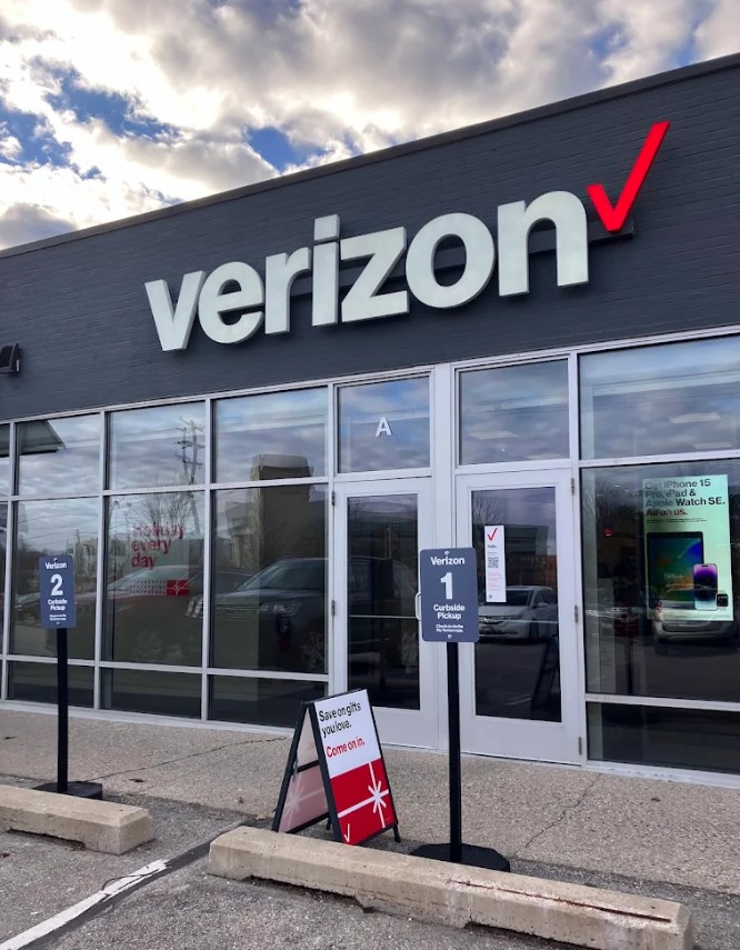 TEAM Wireless Big Rapids MI Exterior